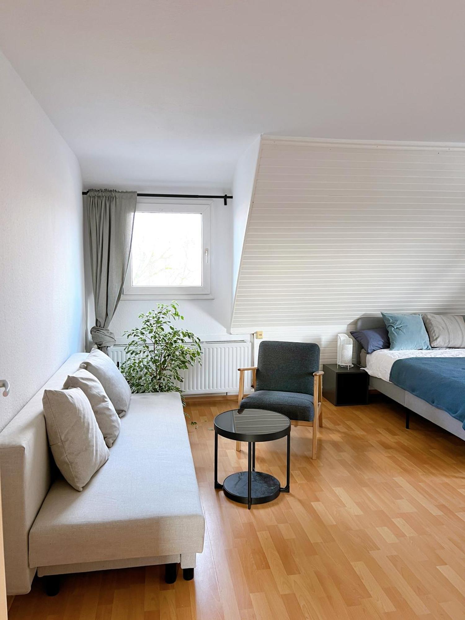 City House Neuss Buitenkant foto